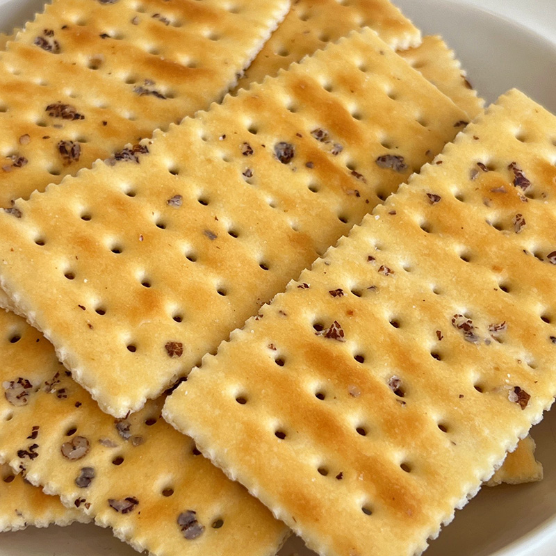 Kiks med rug og havsalt sodavand